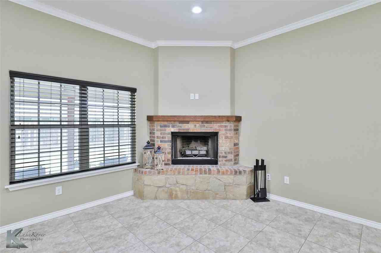 1234 Briar Cliff Path - Photo 4 of 22