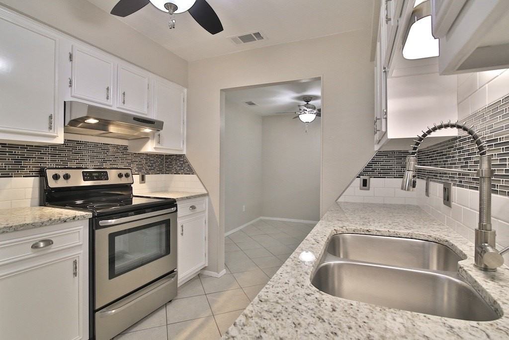 5417 Castle Rd - Photo 5 of 16