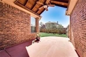 1321 Crescent Cove Dr - Photo 3 of 16