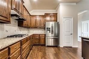1321 Crescent Cove Dr - Photo 6 of 16