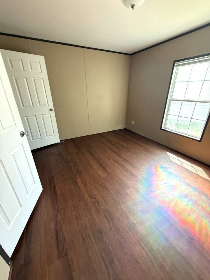 1814 Forbes St #326 - Photo 2 of 3