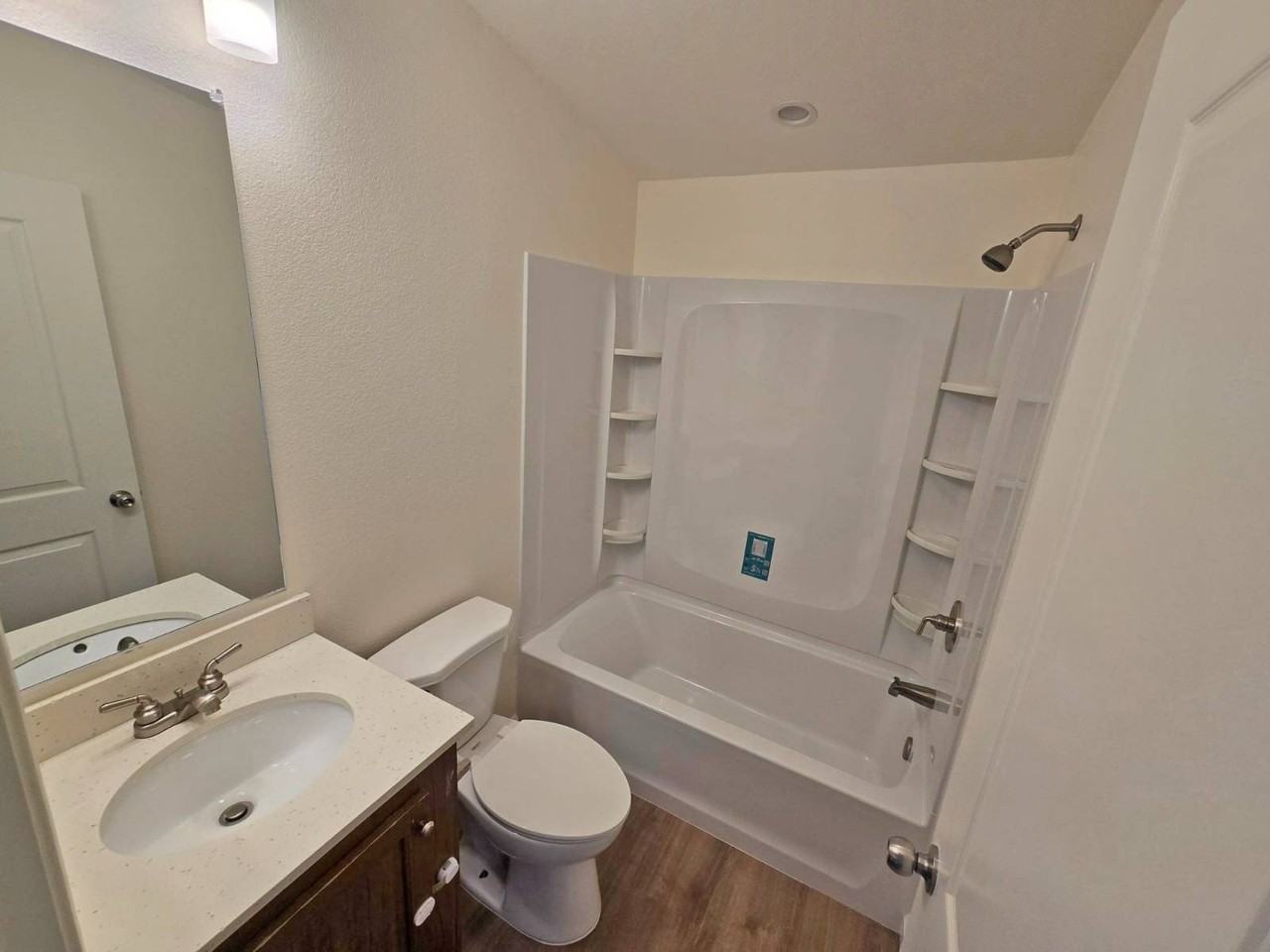 1342 Hanna St #124 - Photo 5 of 12