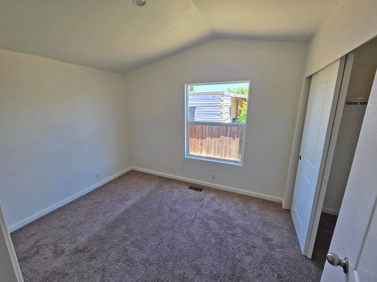 1342 Hanna St #124 - Photo 6 of 12