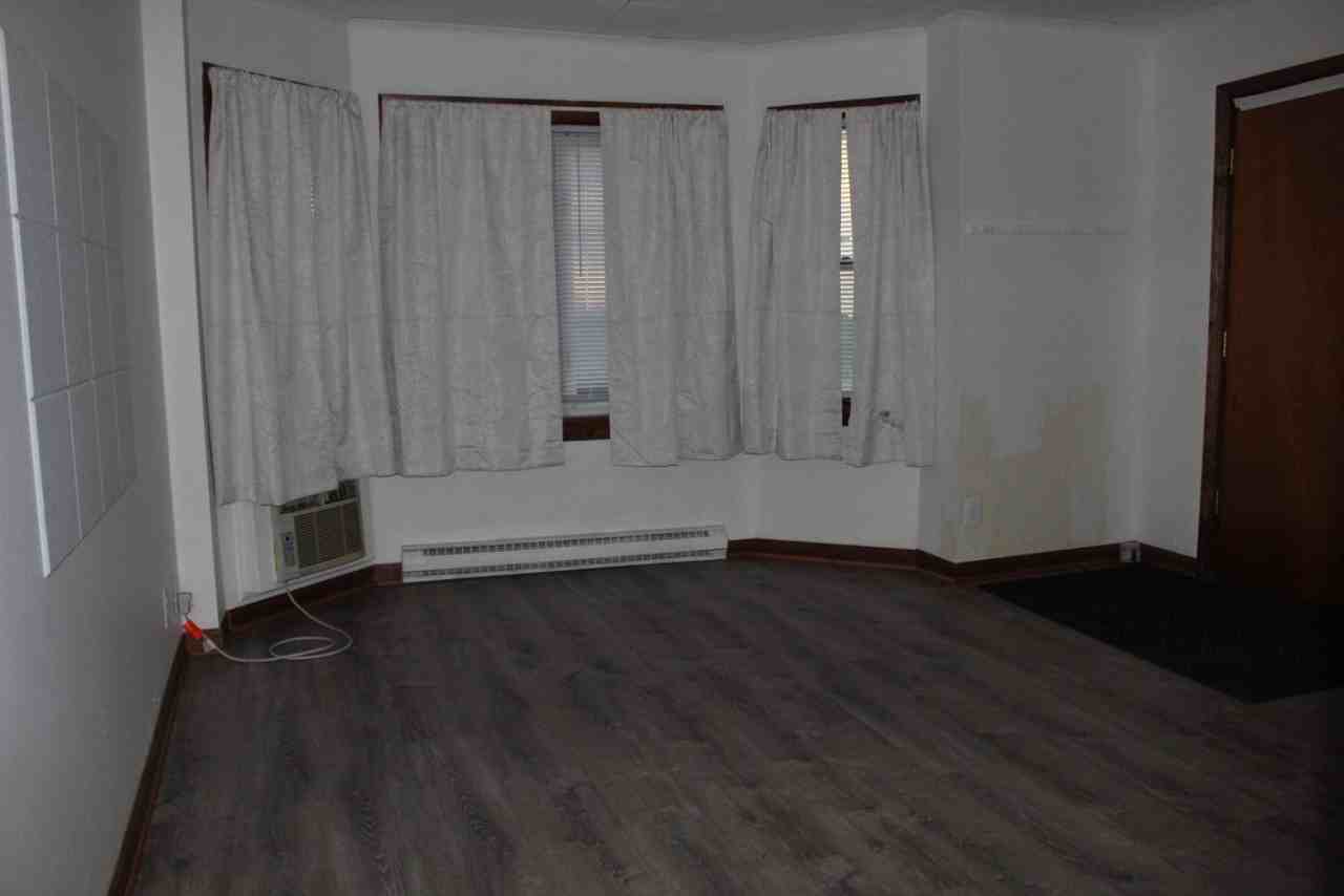 809 Calhoun St #B - Photo 5 of 6