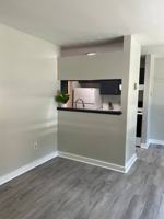 featured image of 13 N College St #45