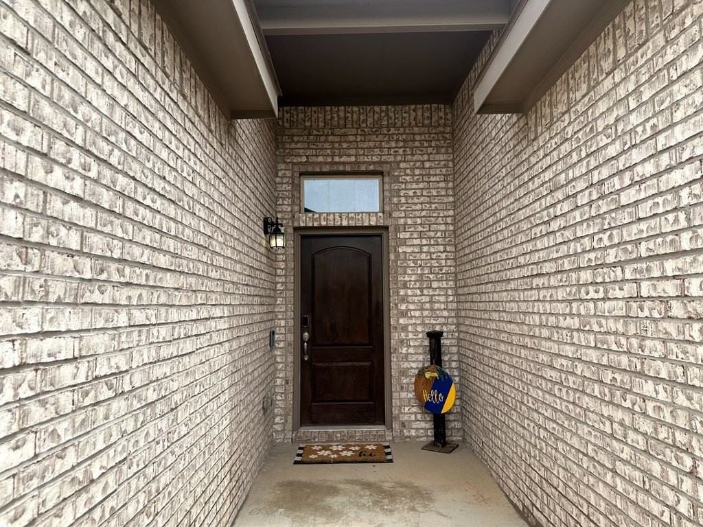7539 Orion Rd - Photo 2 of 12