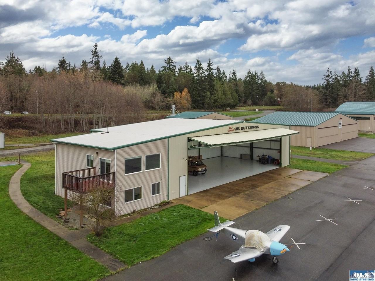 191 Airport Rd - Photo 3 of 30