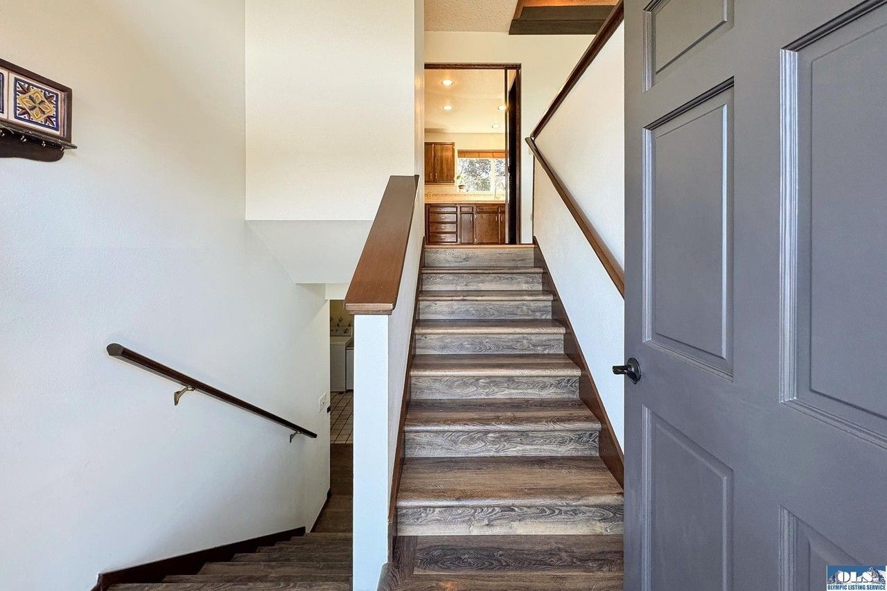 103 Island View Rd - Photo 6 of 50