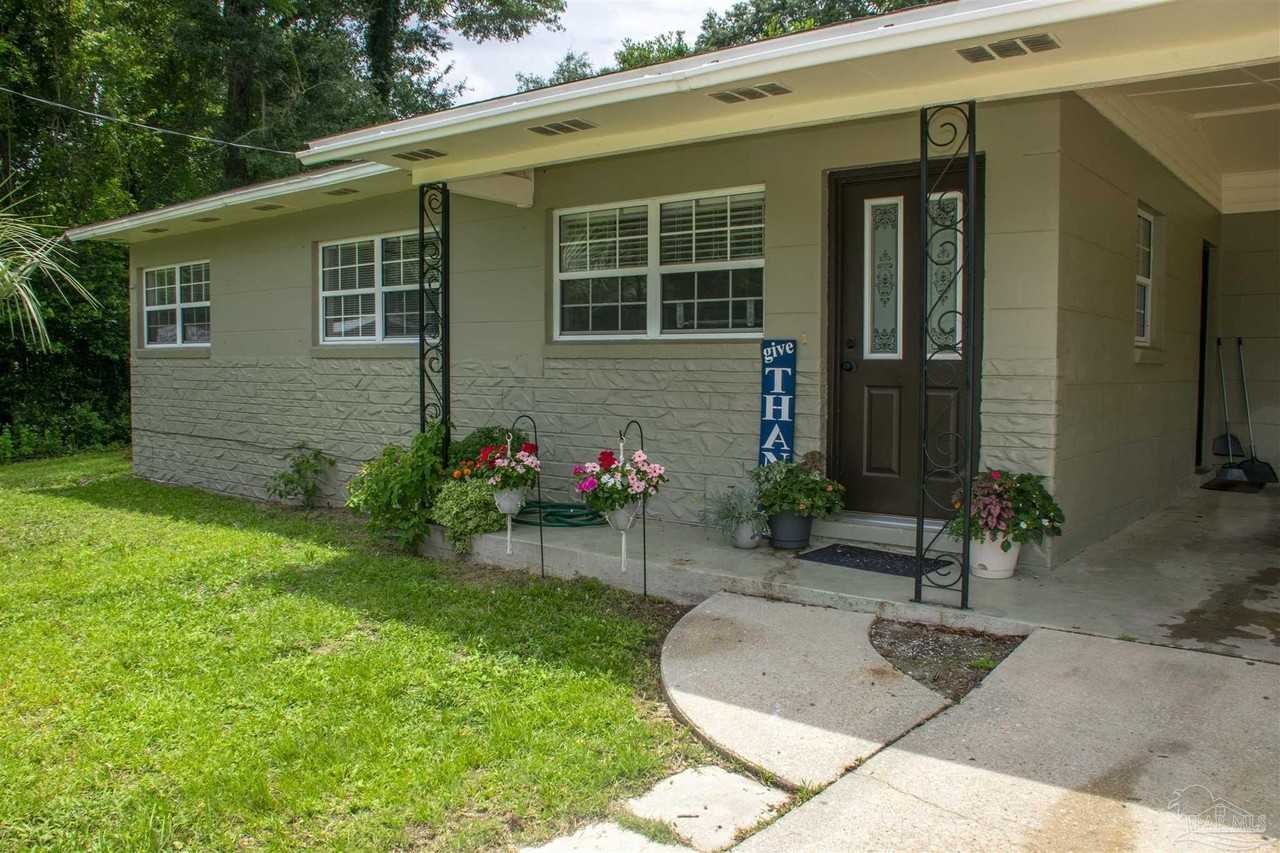 5357 Locklin Ave - Photo 4 of 46