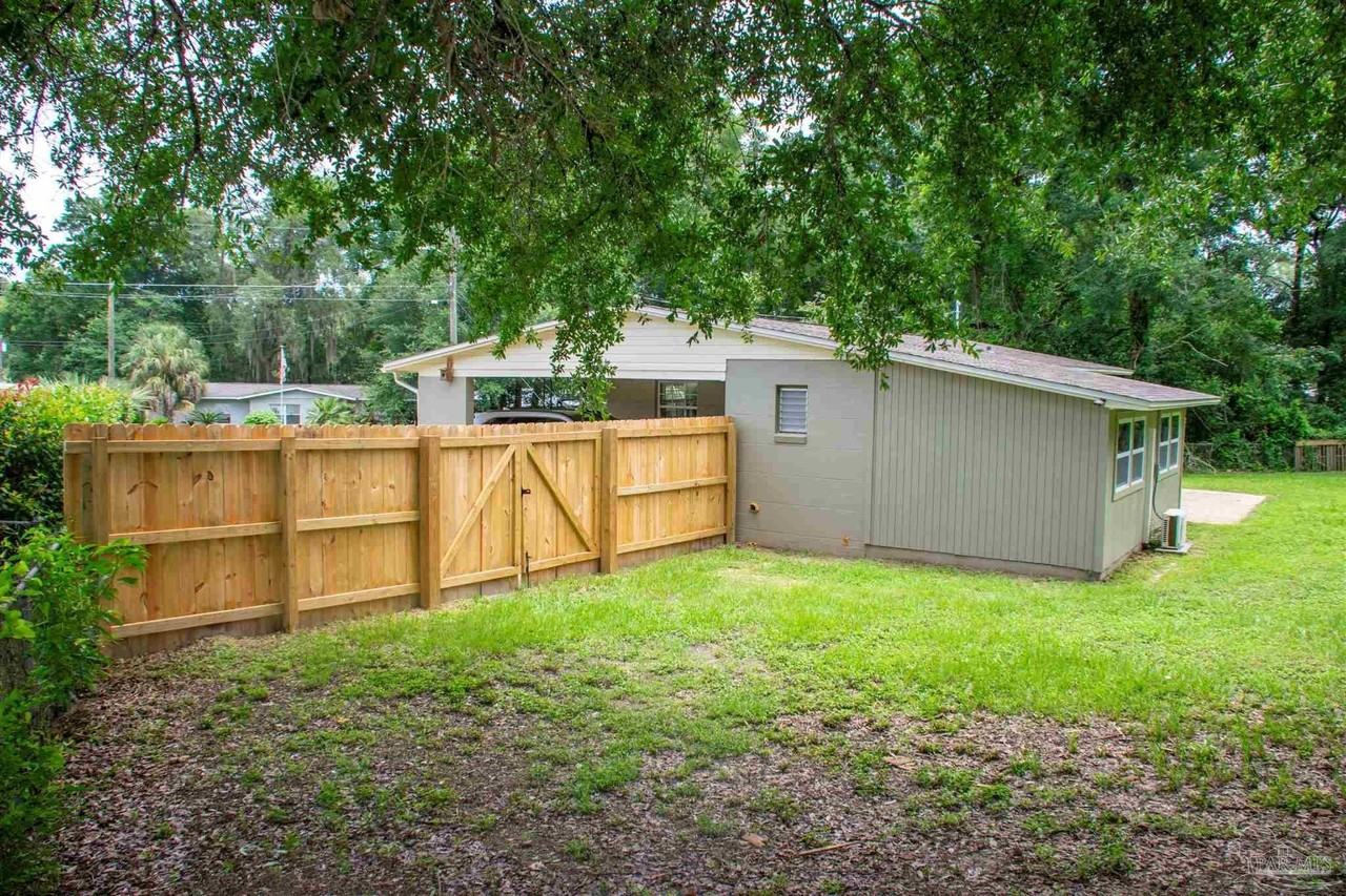 5357 Locklin Ave - Photo 7 of 46