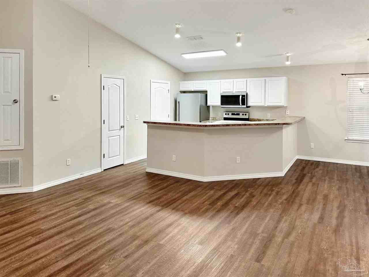 217 Cohasset Ct - Photo 5 of 23