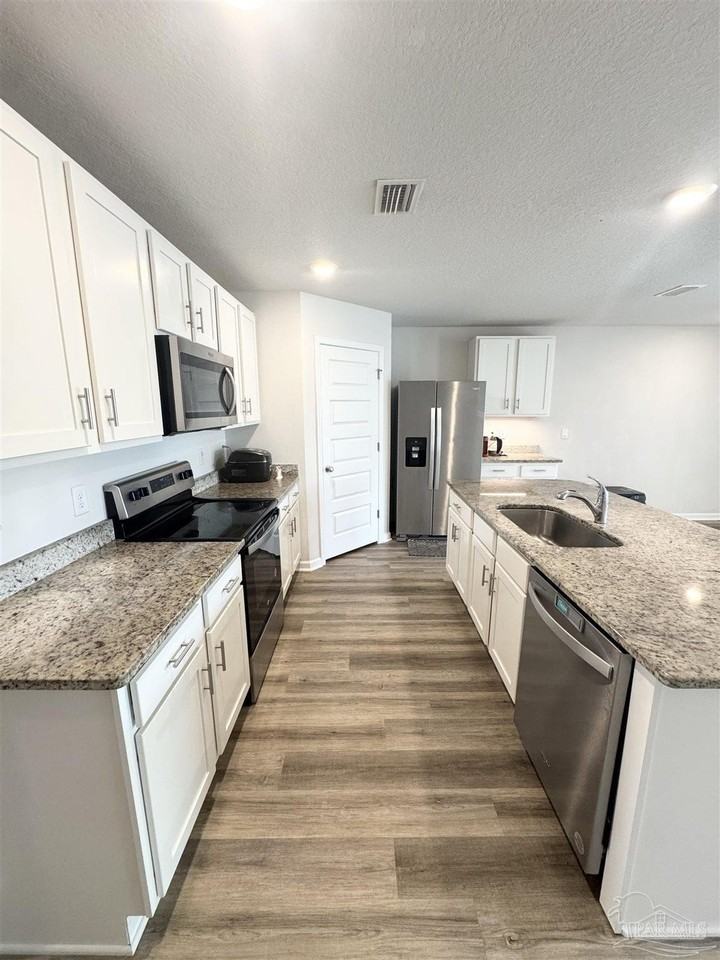 3865 James Stovall St - Photo 5 of 25