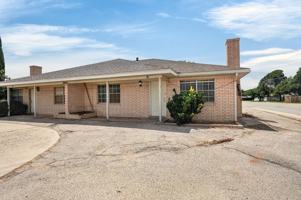 featured image of 2615 Haynes Dr #B