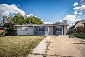 featured image of 408 Nw Woodridge Dr #1