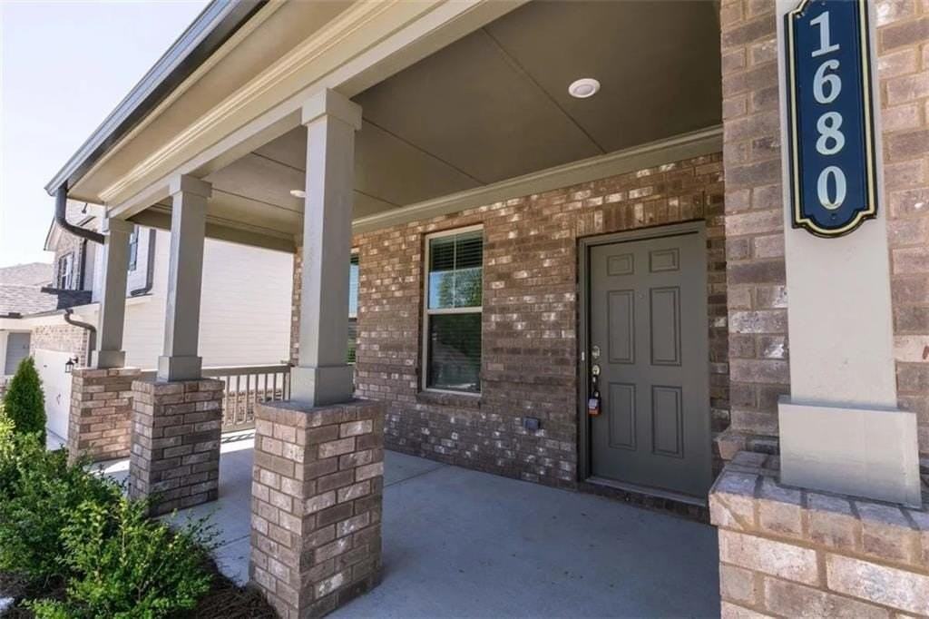 2247 Braystone Ln - Photo 2 of 18