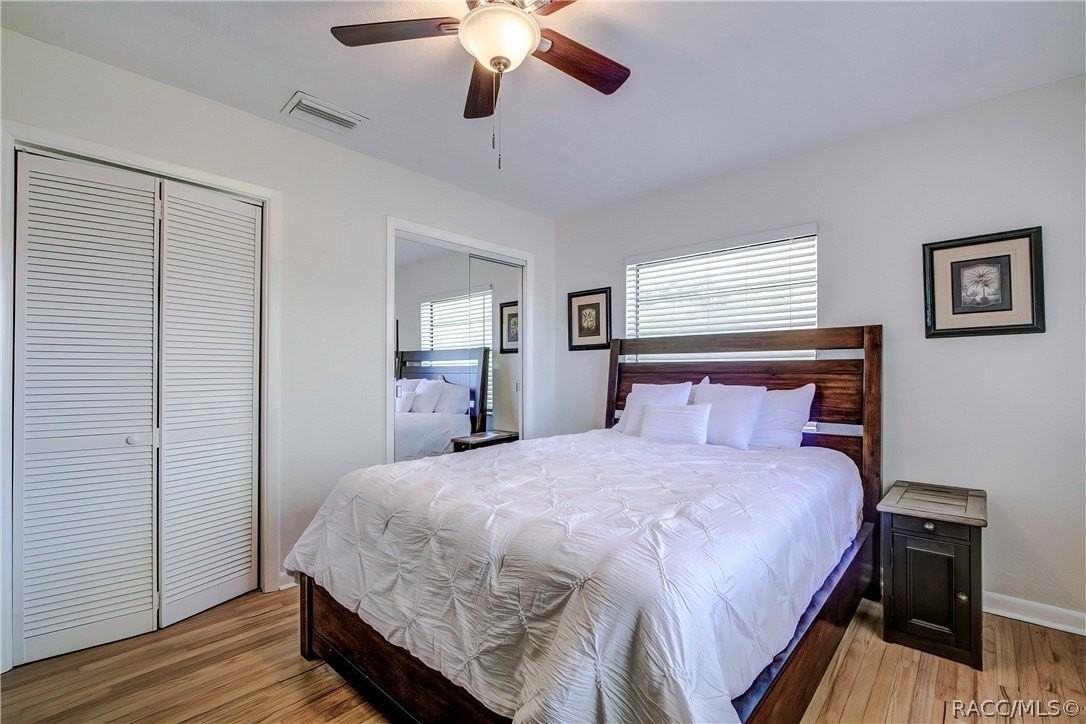 229 Ne 5th St - Photo 4 of 31