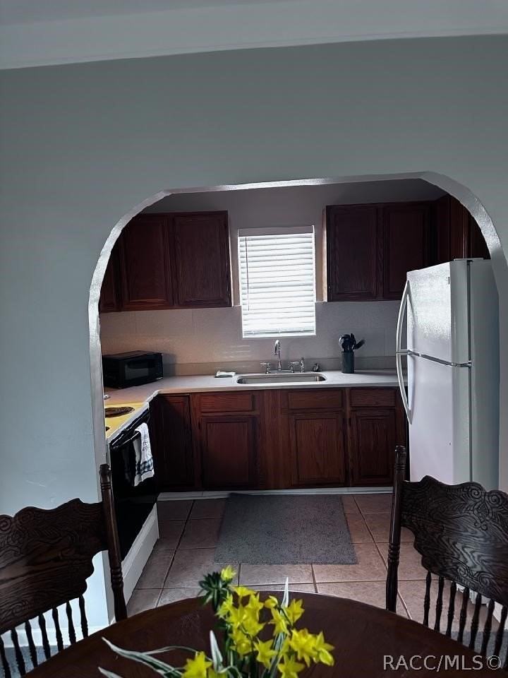 209 1/2 9th Ave N - Photo 7 of 10