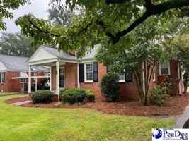 featured image of 1008 W Cedar St