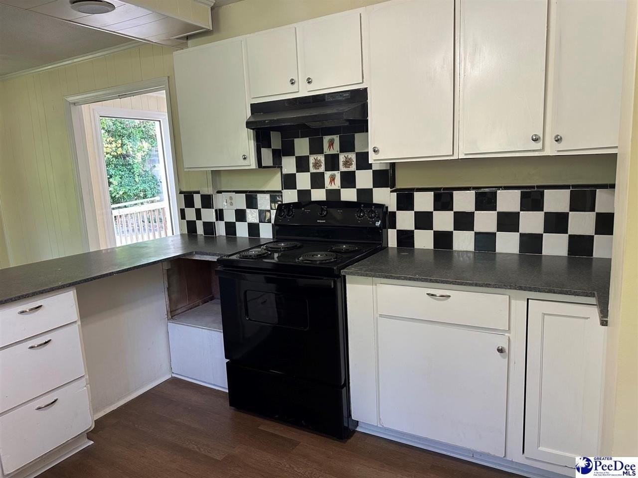 111 C Ave - Photo 5 of 15