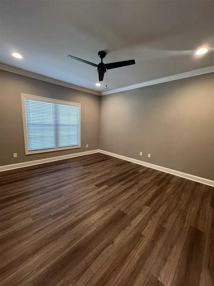 556 Cumberland Pointe Ln - Photo 7 of 13
