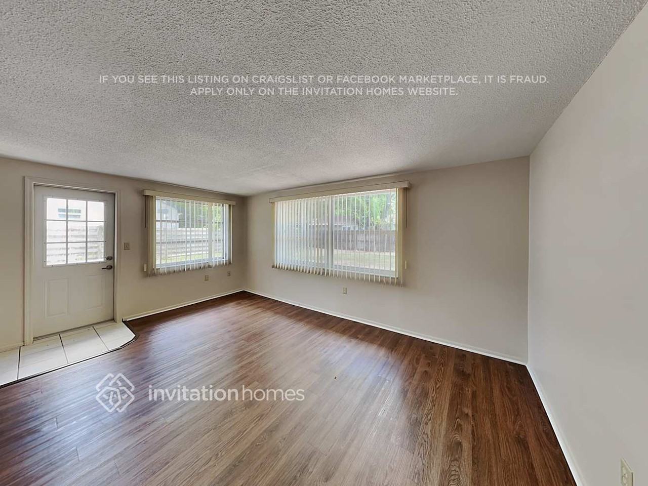 4005 Prado Dr - Photo 3 of 18
