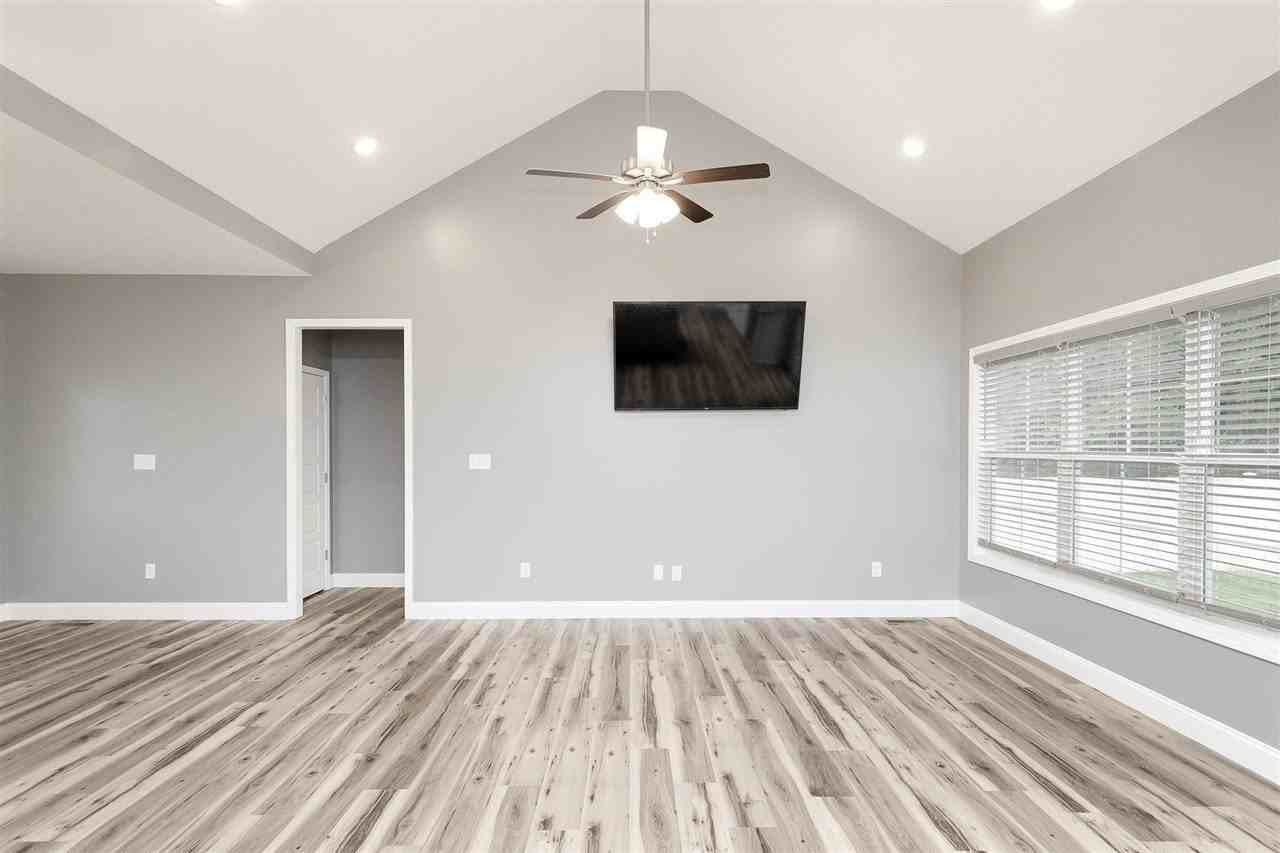 1254 Melody Ave - Photo 6 of 27
