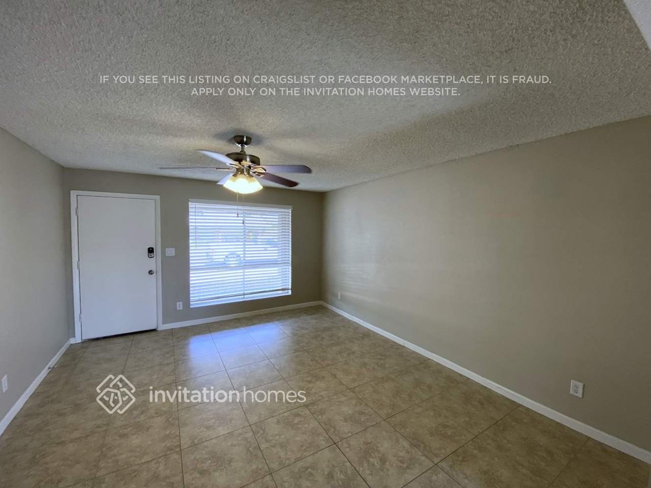 2515 E Coronita Cir - Photo 3 of 19