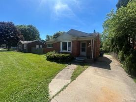 27225 Lyndon - Photo 1 of 1