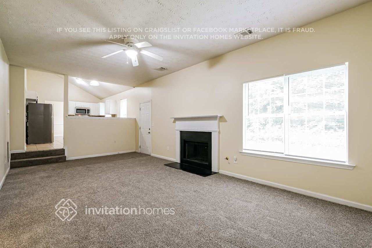 1680 Callaway Loop - Photo 6 of 18