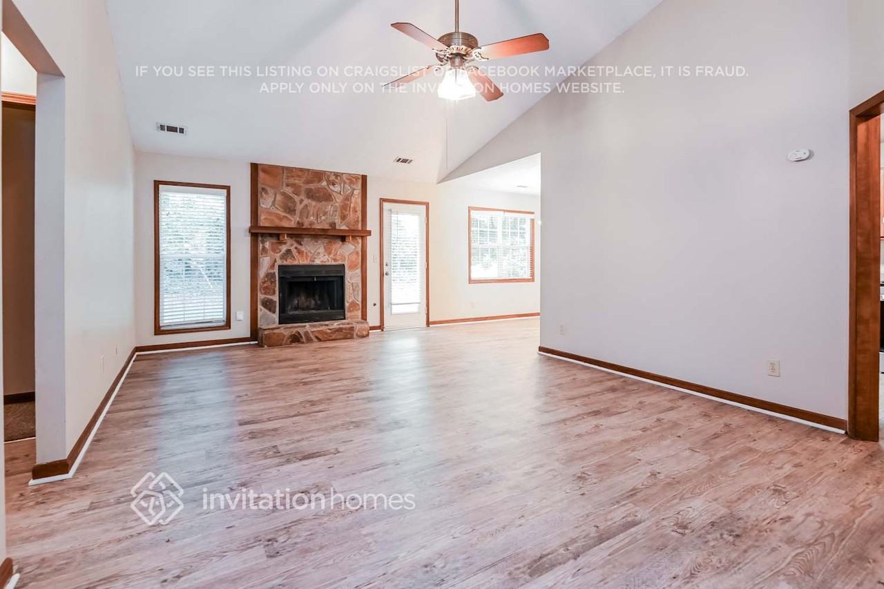 172 Colemans Bluff Dr - Photo 4 of 18