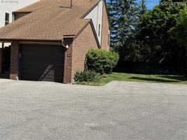 featured image of 6560 Ridgefield Cir #104
