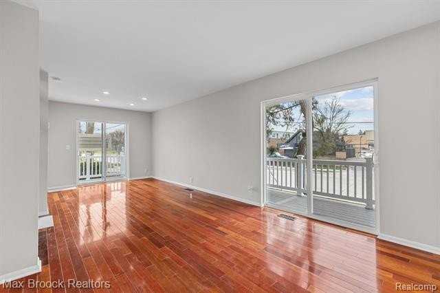 602 E Lincoln St - Photo 4 of 19