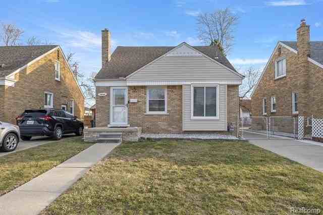 14592 Oconnor Ave - Photo 3 of 35