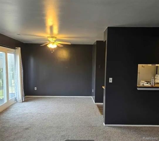 51166 Johns Dr - Photo 3 of 11