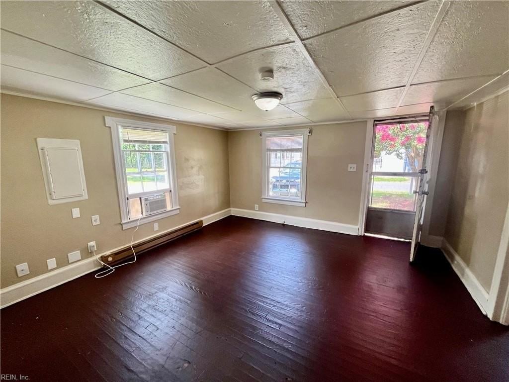 817 State St - Photo 3 of 18