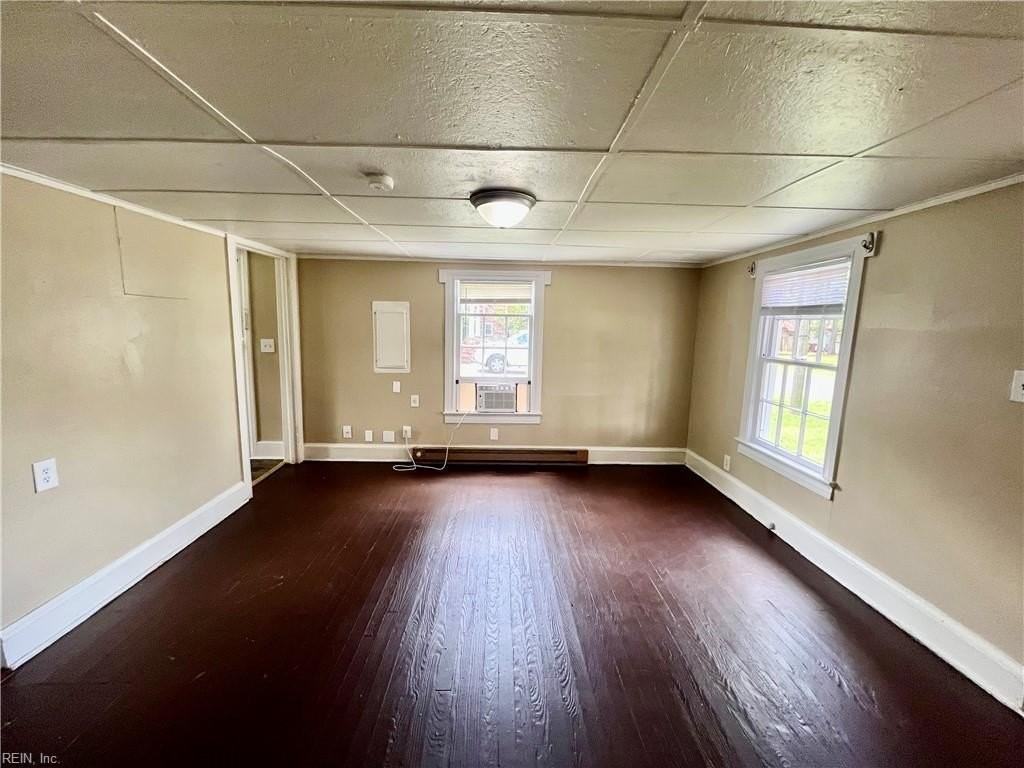 817 State St - Photo 4 of 18