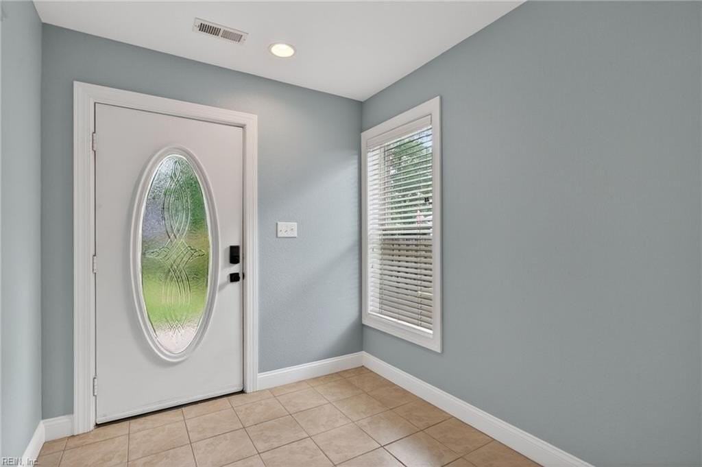 1136 Arlynn Ln - Photo 2 of 27