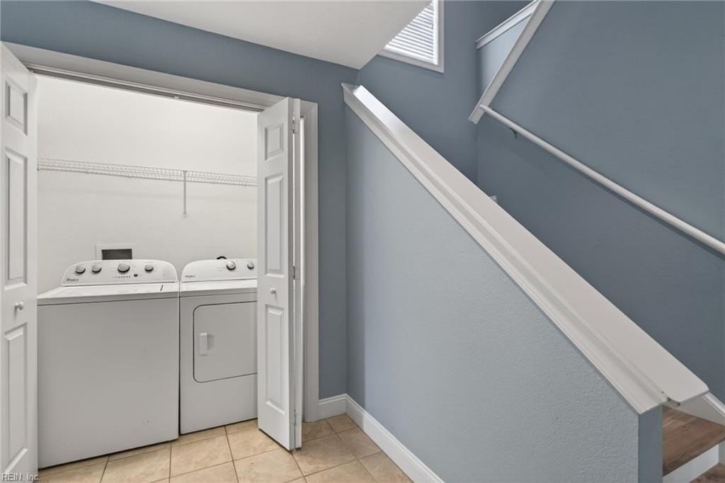 1136 Arlynn Ln - Photo 4 of 27