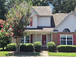 featured image of 209 N Hill Ln