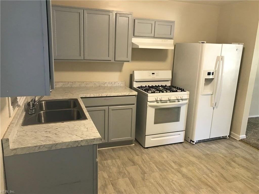 89 Jordan Dr - Photo 3 of 8