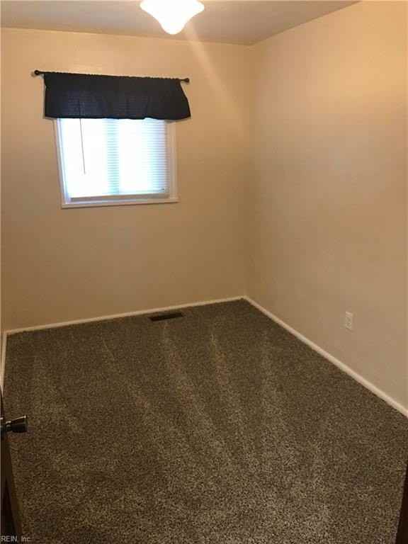 89 Jordan Dr - Photo 4 of 8