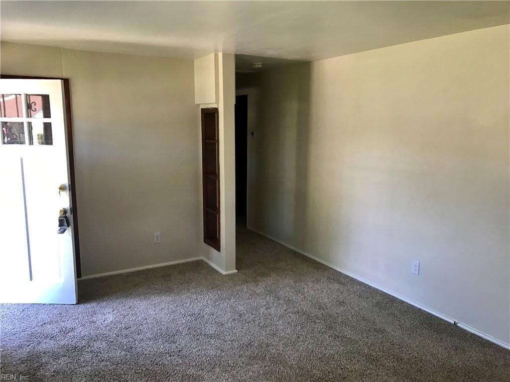 89 Jordan Dr - Photo 6 of 8