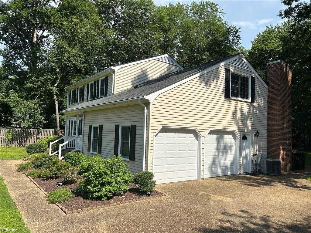 203 Kenmar Dr - Photo 2 of 13