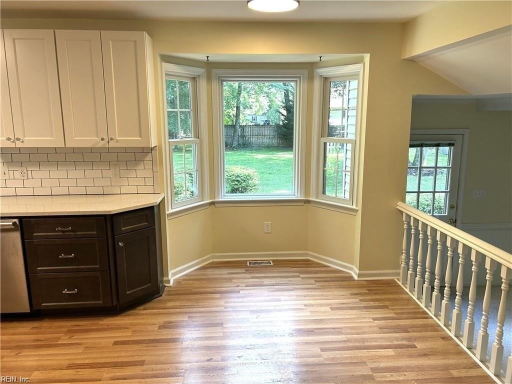 203 Kenmar Dr - Photo 4 of 13