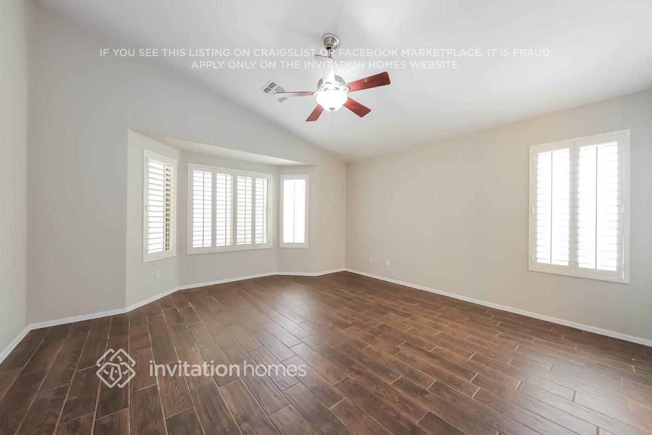 13345 W Acapulco Ln - Photo 7 of 15