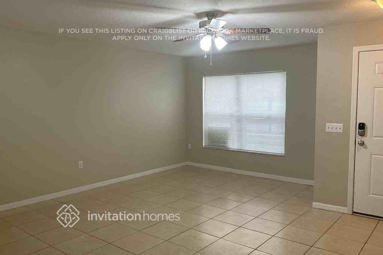10415 Frog Pond Dr - Photo 2 of 16