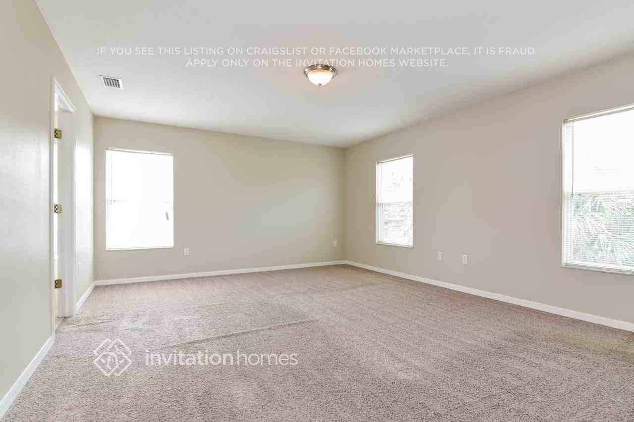 10415 Frog Pond Dr - Photo 7 of 16