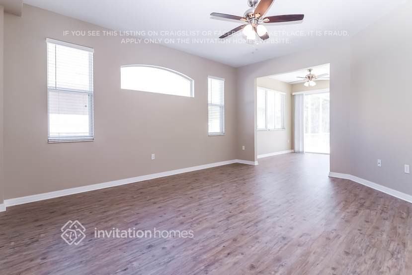 7136 Lake Eaglebrooke Way - Photo 2 of 15