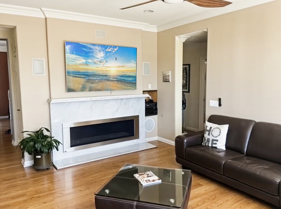 656 Milford St #1 - Photo 7 of 25