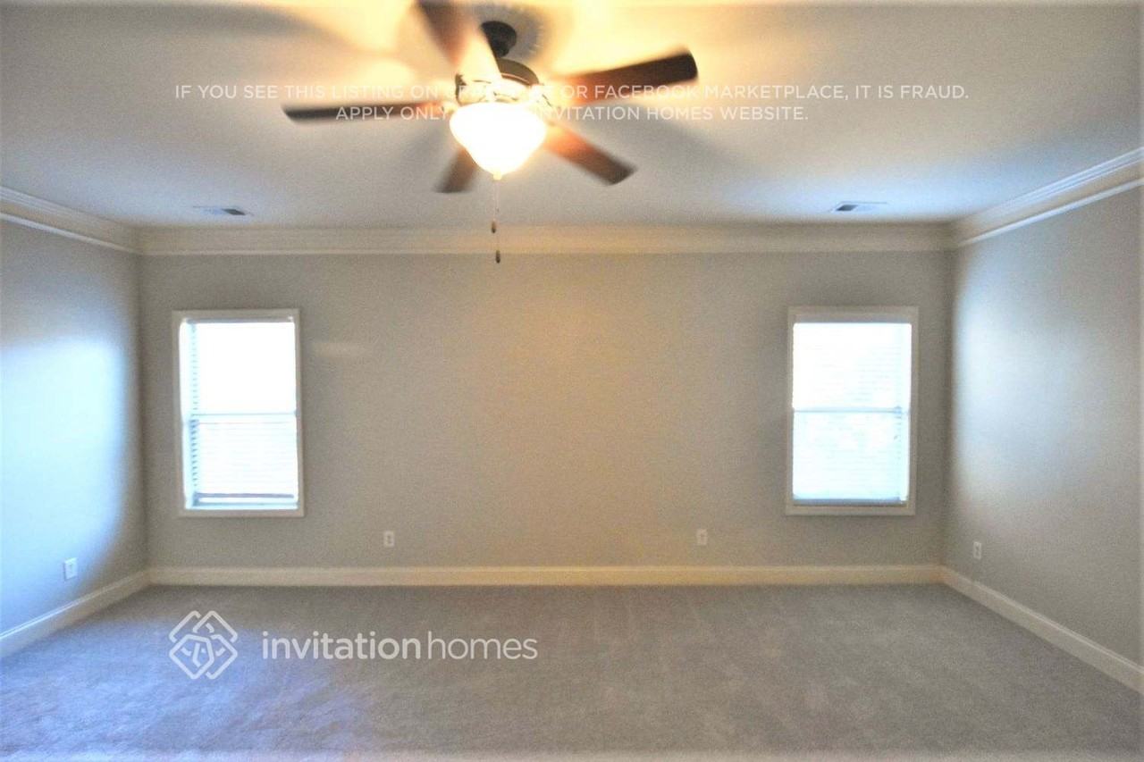 948 Pine Ln - Photo 7 of 14